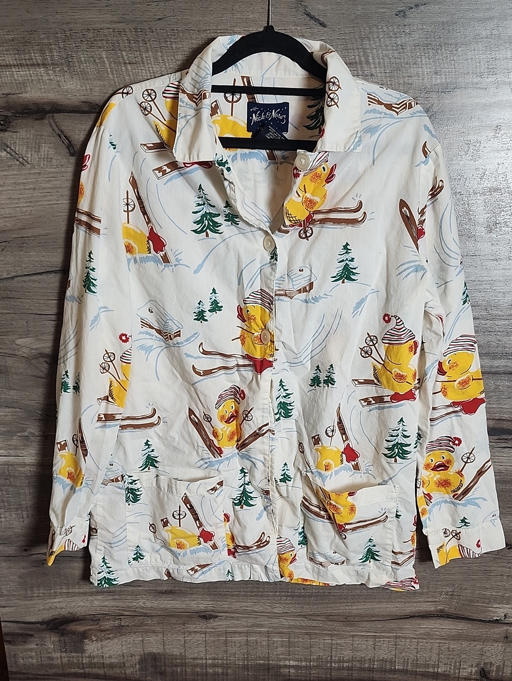 Nick & Nora Alpone Skiing Duck Long Sleeve Pajama Top